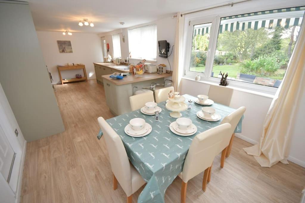 Little Hare Lodge - Spacious 2 Bedroom Attached Bungalow Woodhall Spa Εξωτερικό φωτογραφία
